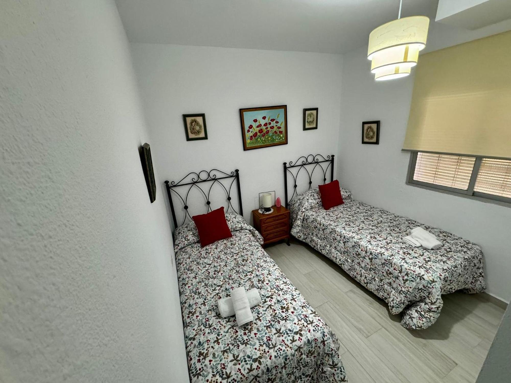 La Casa De Mis Padres *